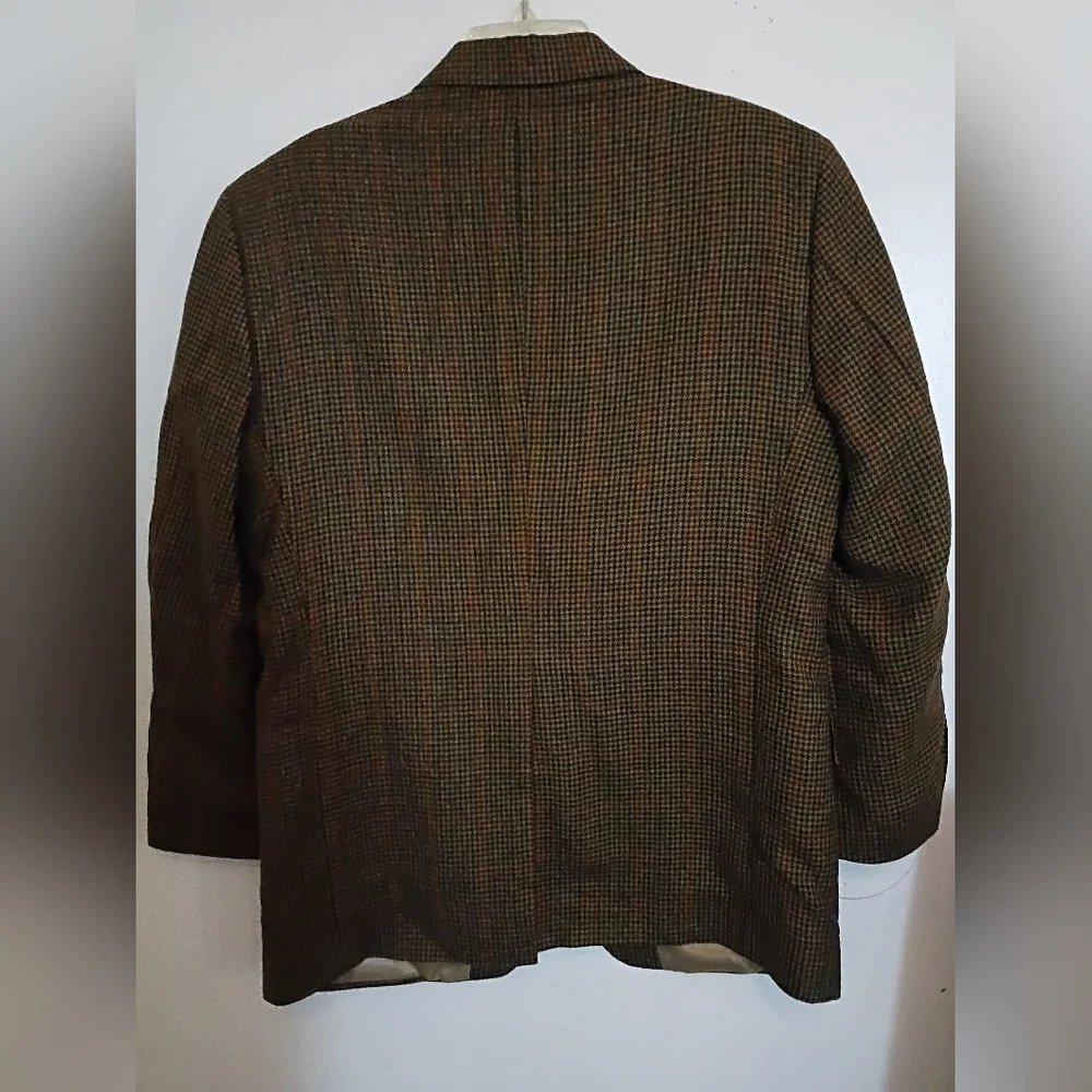LaCrosse elegant houndstooth